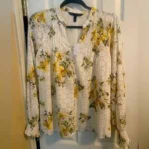 NWT White House Black Market floral top M